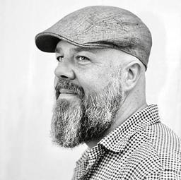 Robert aka Communicationmachine